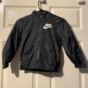 Nike Winbreaker Jacket boys 6 M